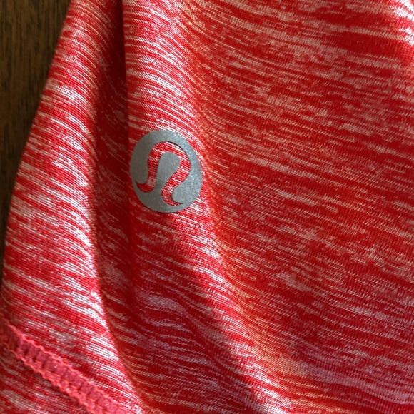 Lululemon backless top with built in bra - Picture 3 of 4